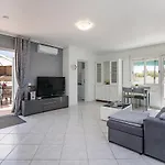 Lovely Apartment In Roquetas De Mar With Kitchen