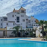 Apartamentos Roquetas Beach