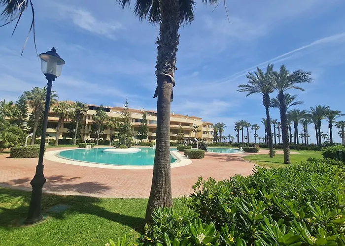 Villa Romana Con Piscina Privada Y Vistas Al Jardin