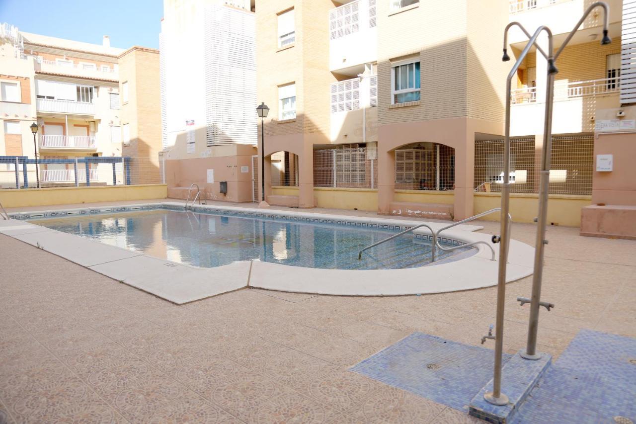 Apartamento Amplio Apto En Roquetas *