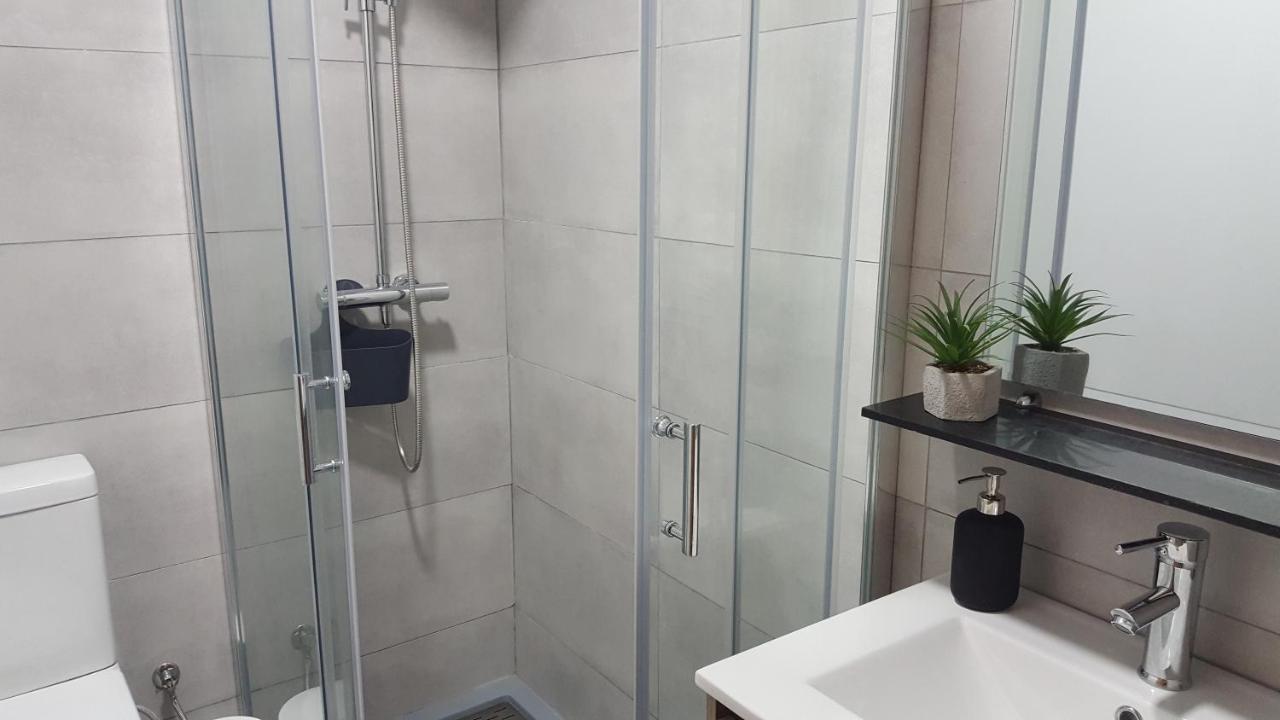 Verialex Accommodation- La Esperanza B