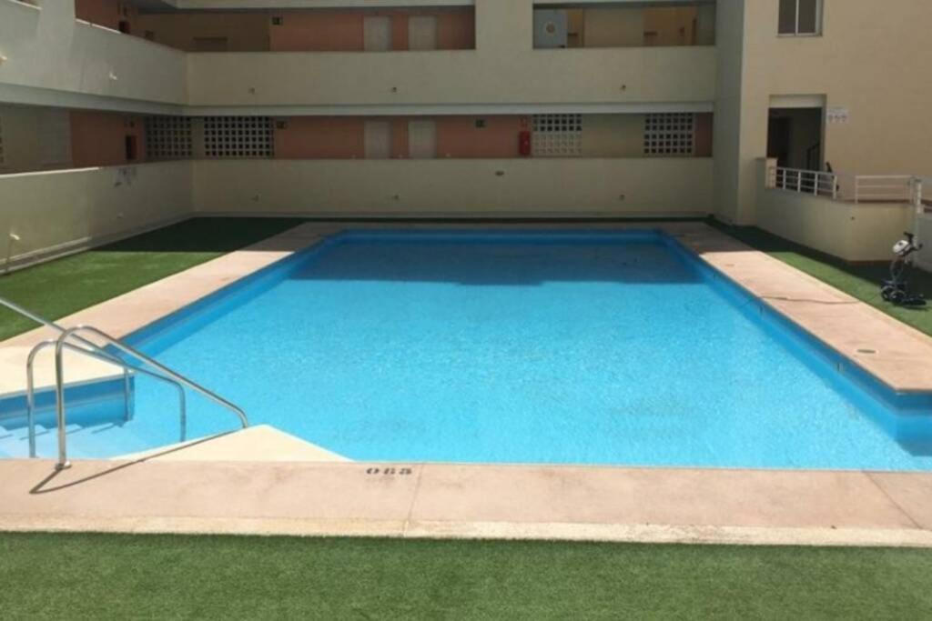 Apartamento A 600 M De La Playa Y El Castillo Santa Ana *