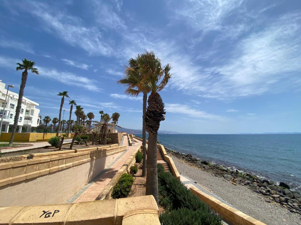 En Primera Línea De Playa