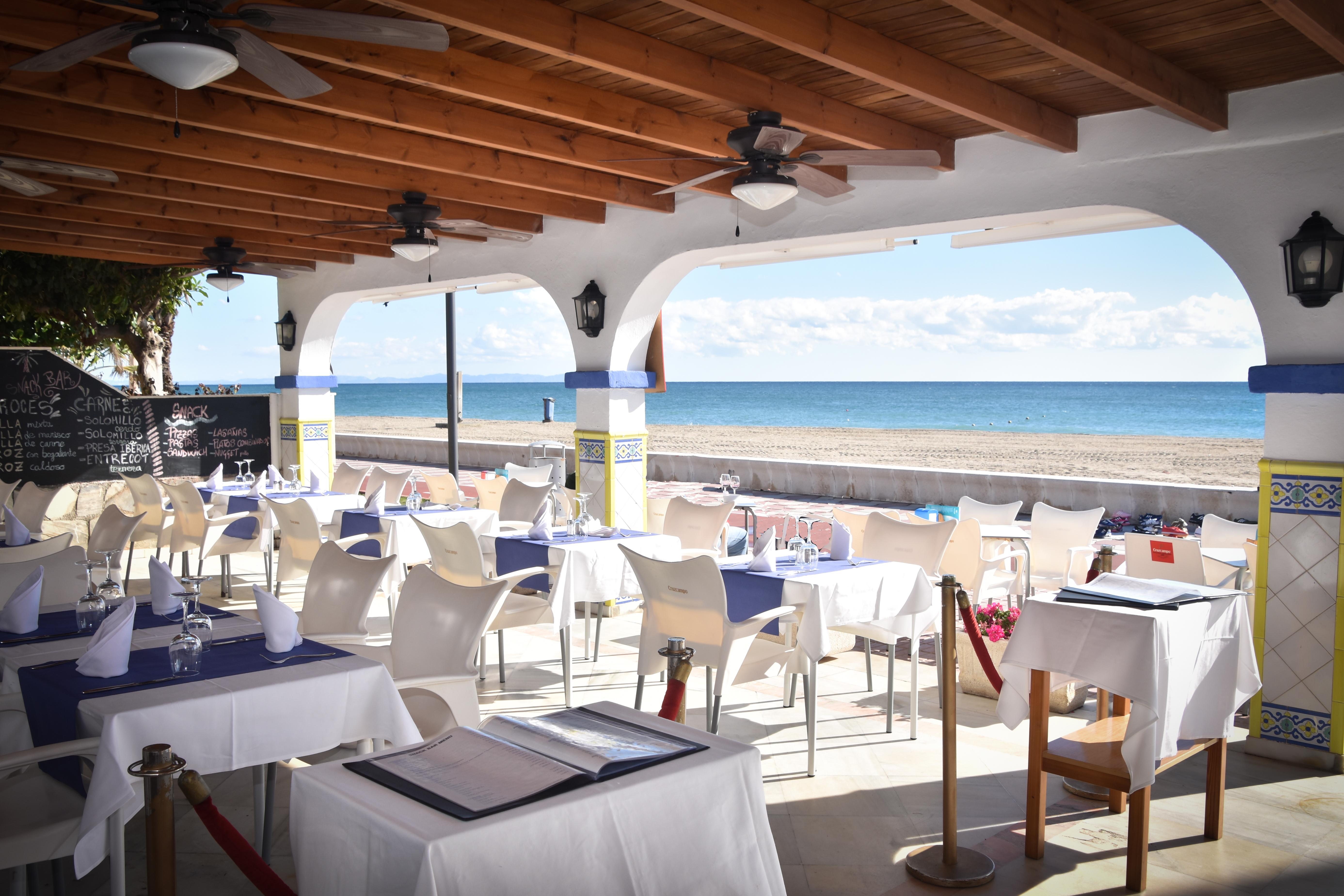 Playacapricho Hotel