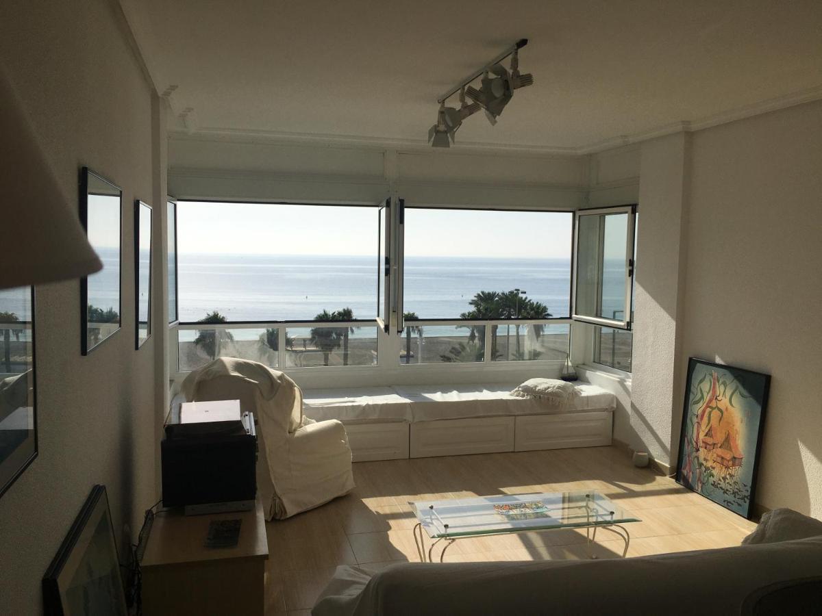 ático Almería. Paseo Marítimo Apartamento