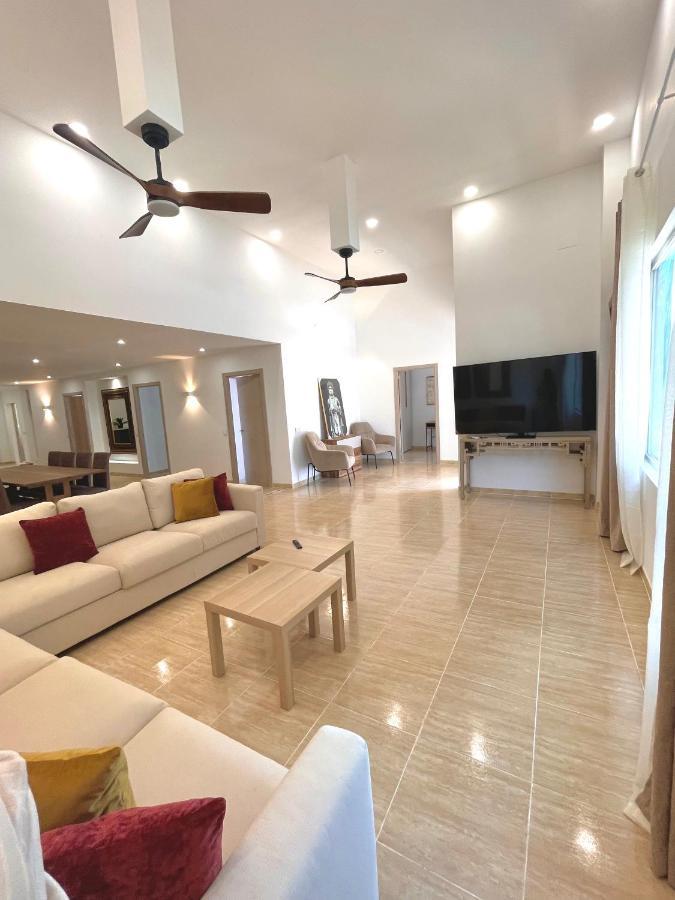 Holiday home Casa Playa: Spacious 12-person Retreat With Pool And Beachside Comfort Roquetas de Mar