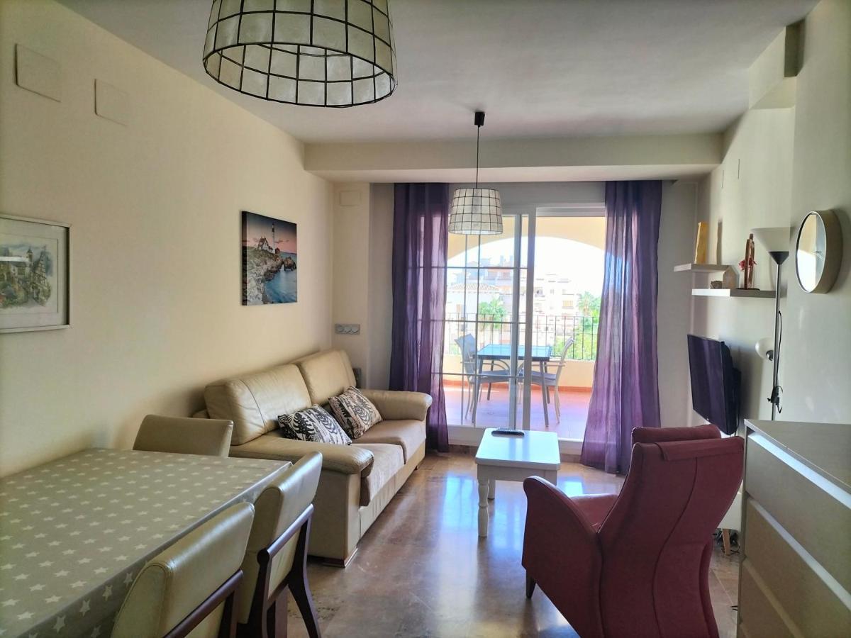 Entre El Mar Y El Golf. Wifi Privado. Apartamento Roquetas de Mar