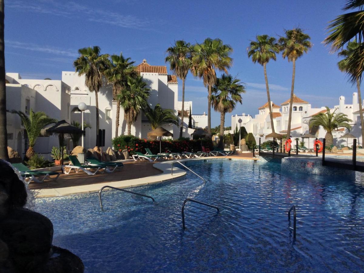 Bajó En El Campo De Golf, Orientación Ideal Todo El Año Piscina-terraza Solárium-wifi-sat * Roquetas de Mar