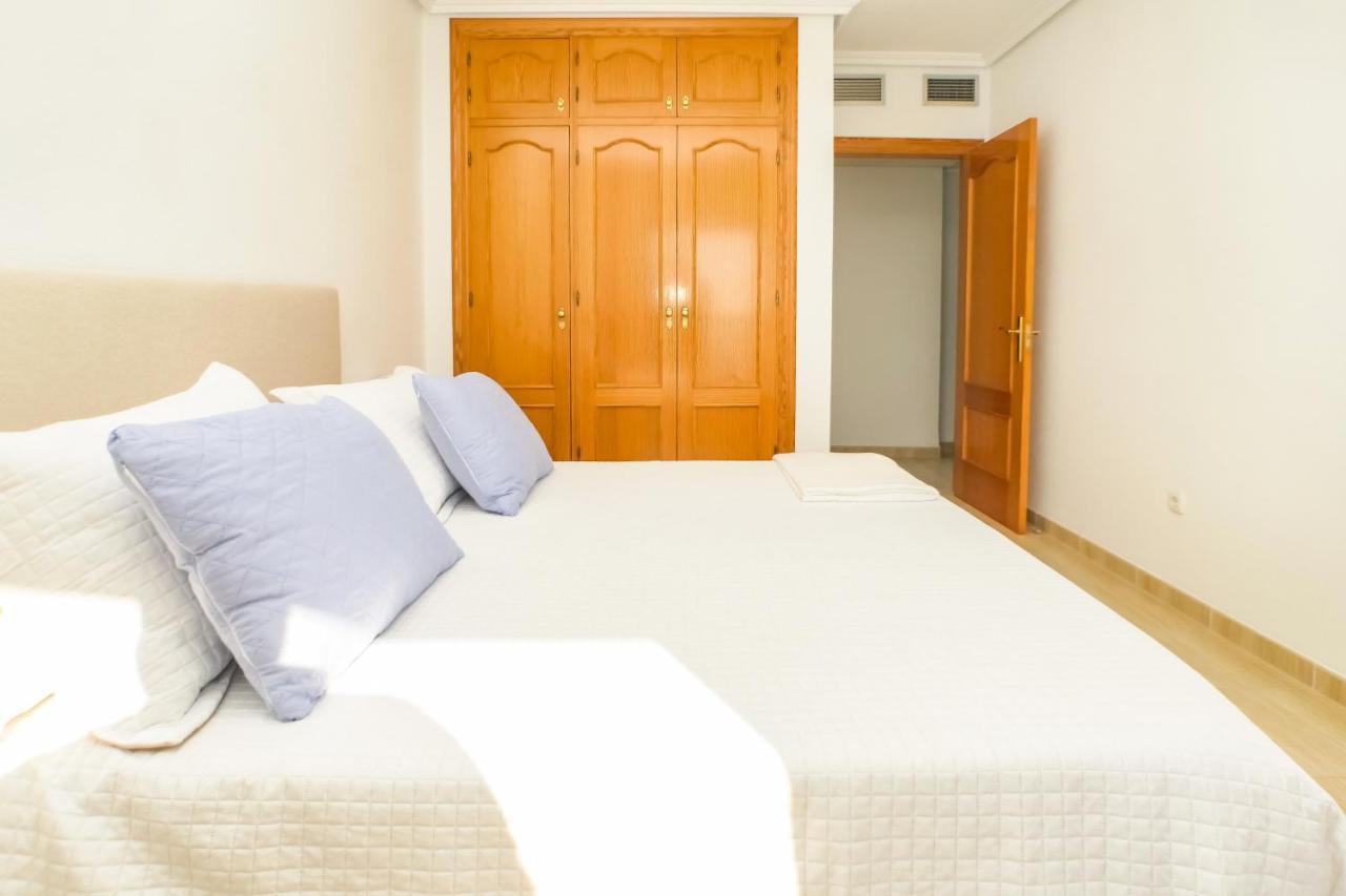 ático Almería. Paseo Marítimo Apartamento