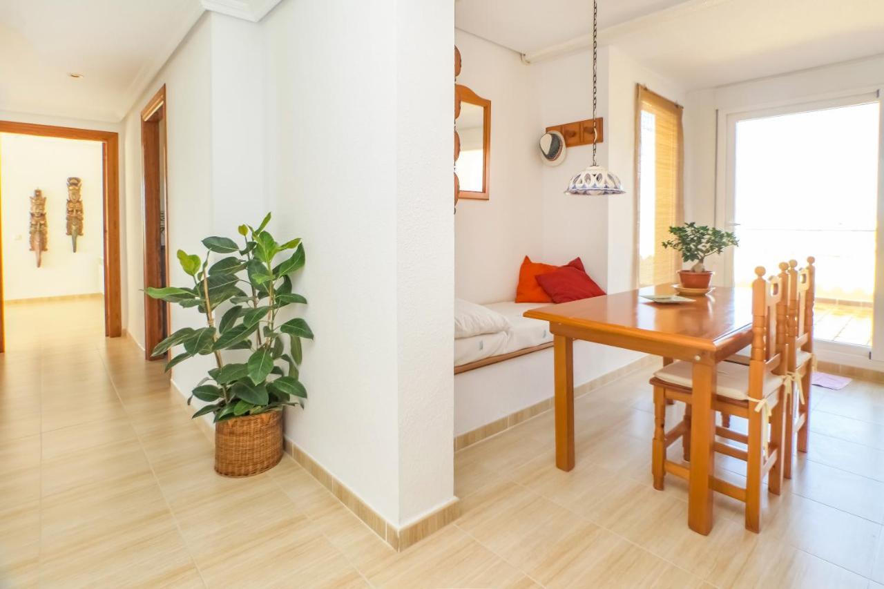 Apartamento ático Almería. Paseo Marítimo
