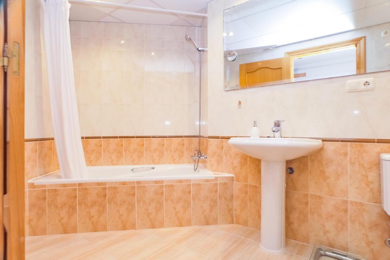 ático Almería. Paseo Marítimo Apartamento