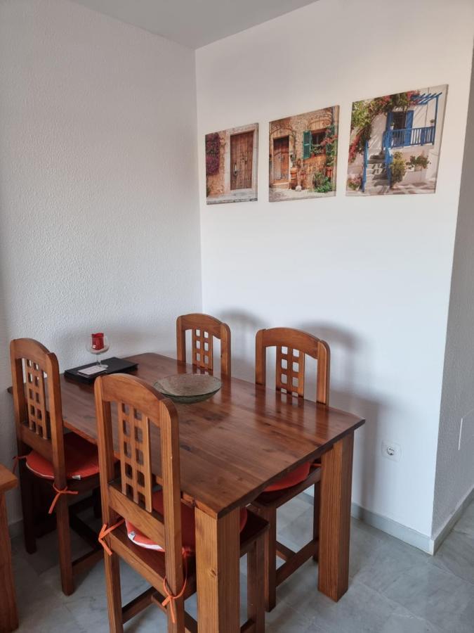 Apartamento 2 Bedroomed, Penthouse With Sea And Mountain Views