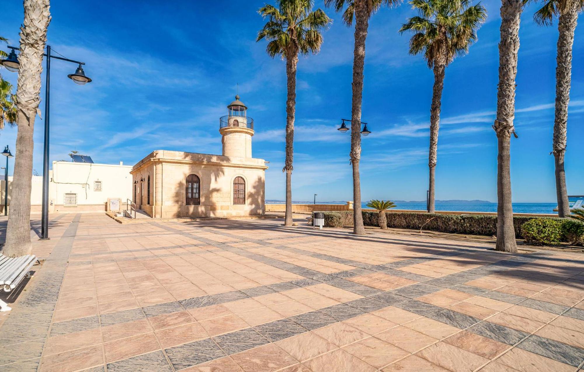 1 Bedroom Gorgeous In Apartamento *