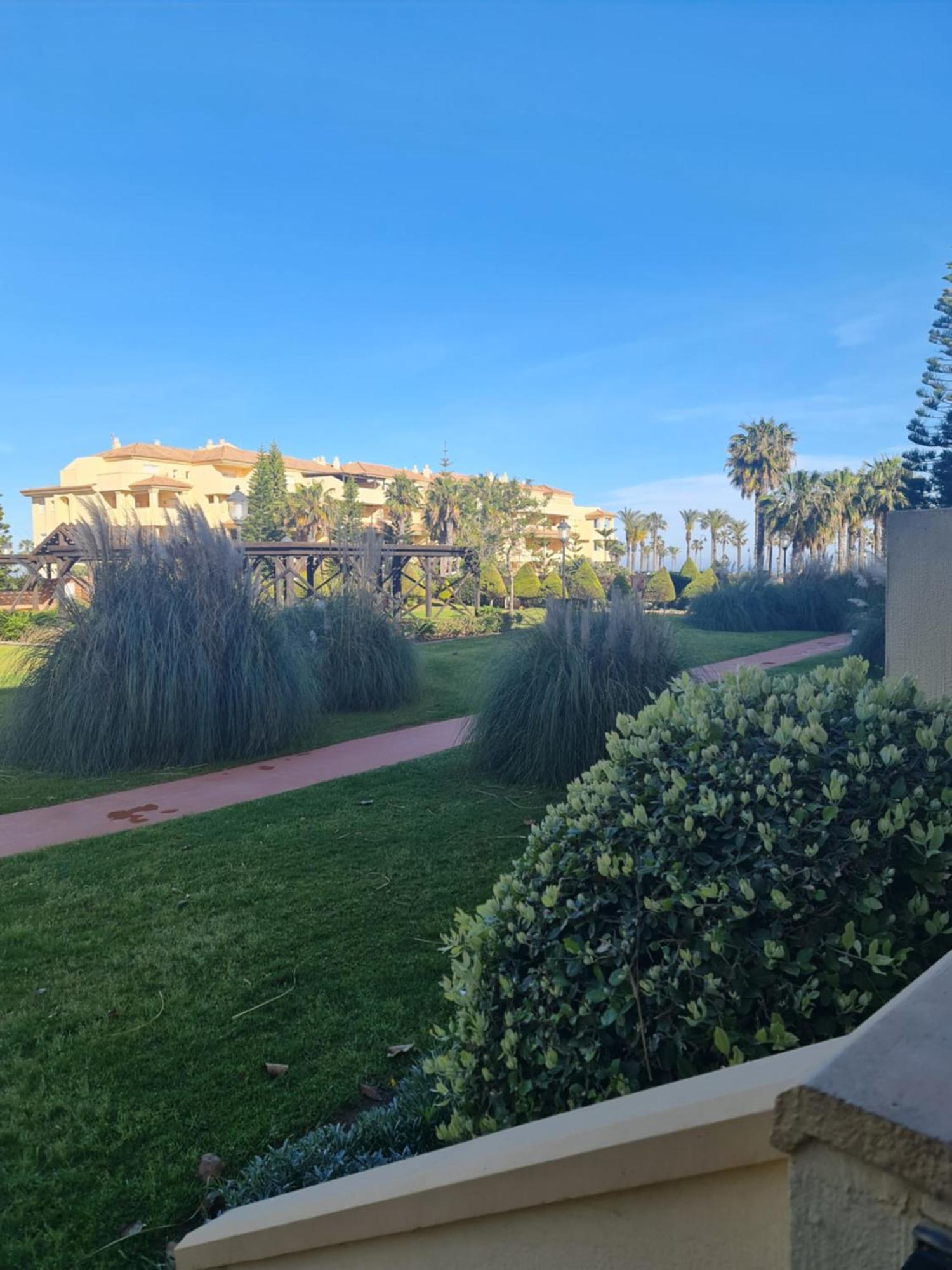 Romana Con Piscina Privada Y Vistas Al Jardin Roquetas de Mar