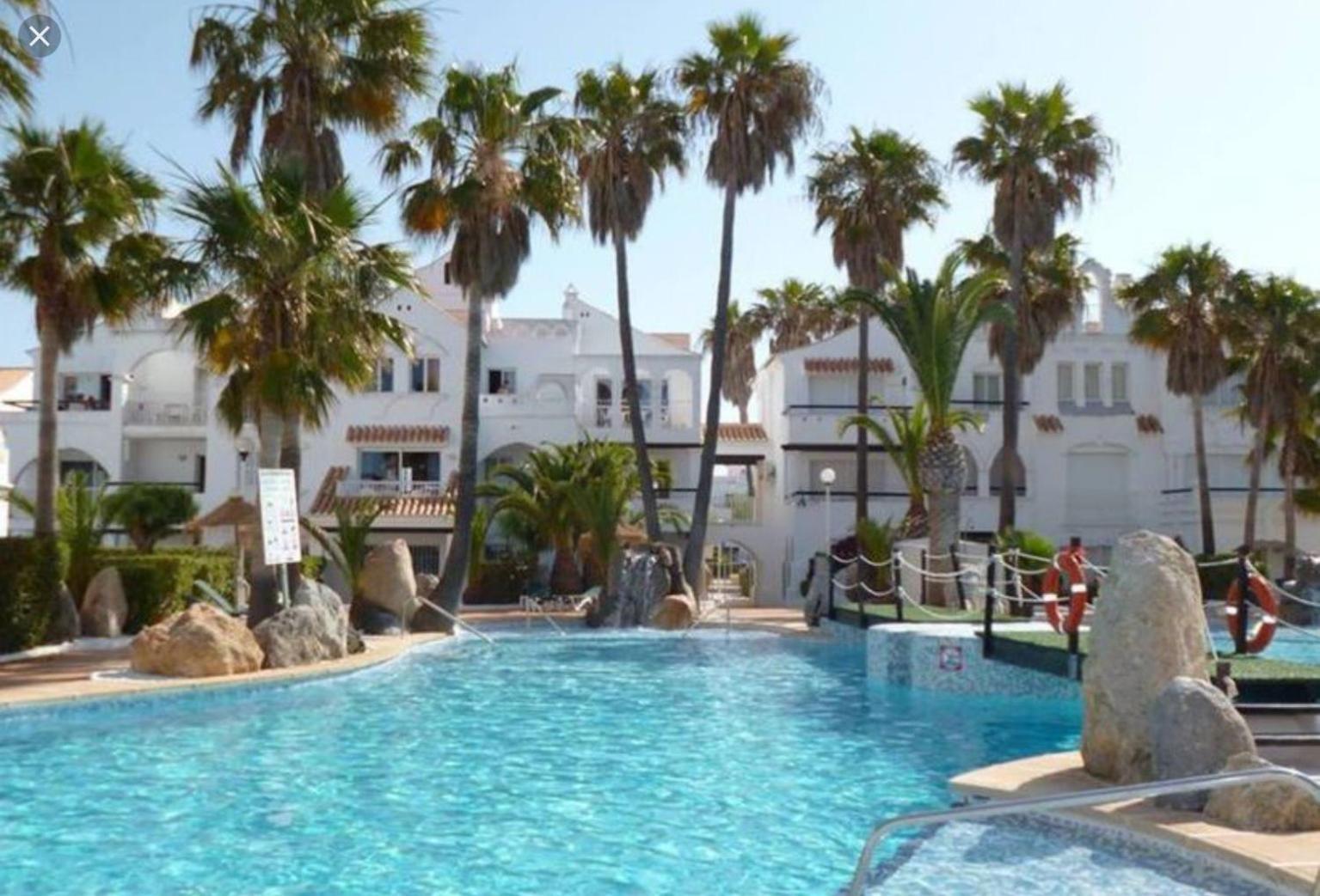 Apartamento Bajó En El Campo De Golf, Orientación Ideal Todo El Año Piscina-terraza Solárium-wifi-sat *