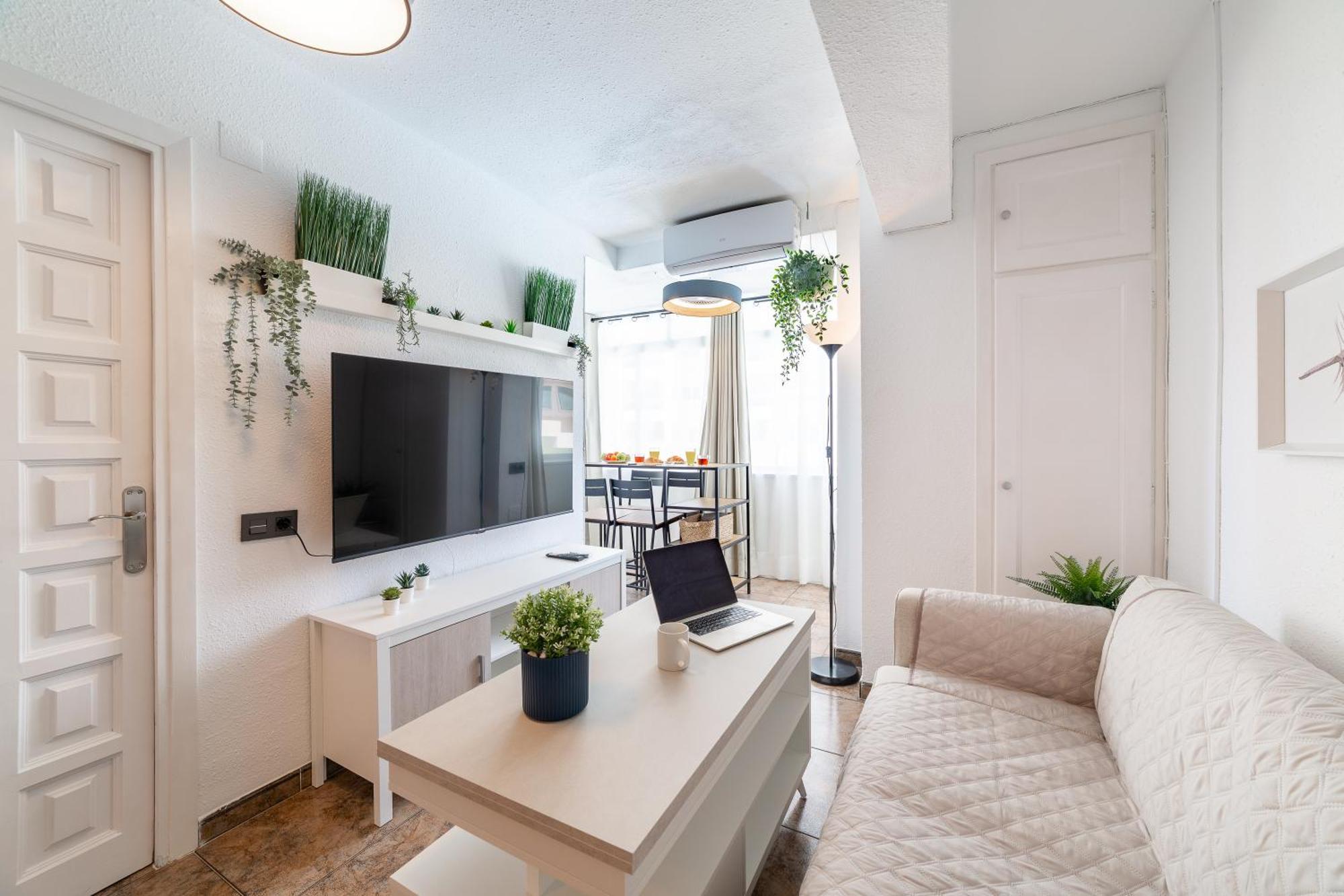 Apartamento Trendyhomes Gaviotas, Playa A Un Par De Minutos Andando Y Aire Acondicionado Roquetas de Mar