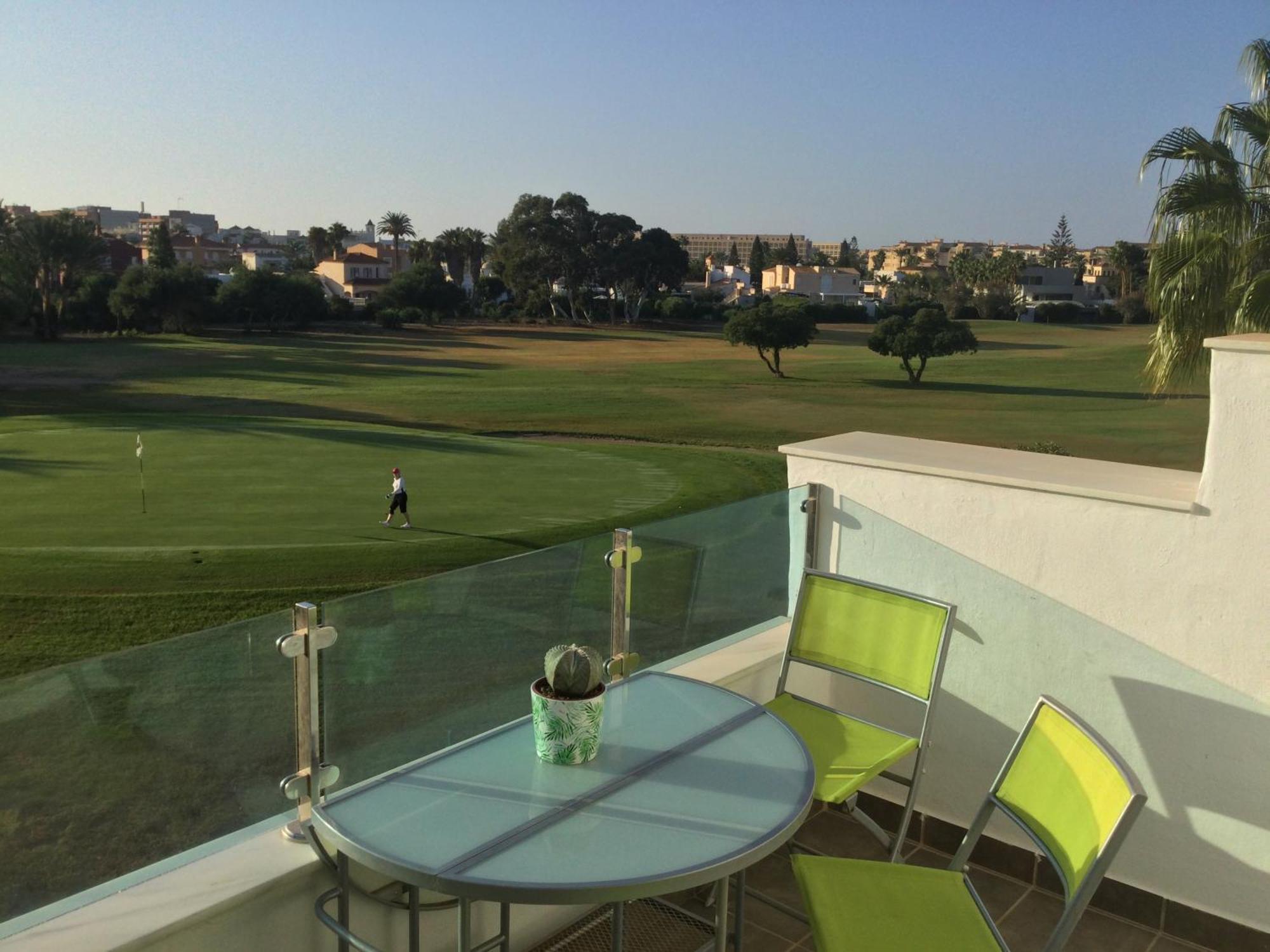 Apartamento Bajó En El Campo De Golf, Orientación Ideal Todo El Año Piscina-terraza Solárium-wifi-sat *