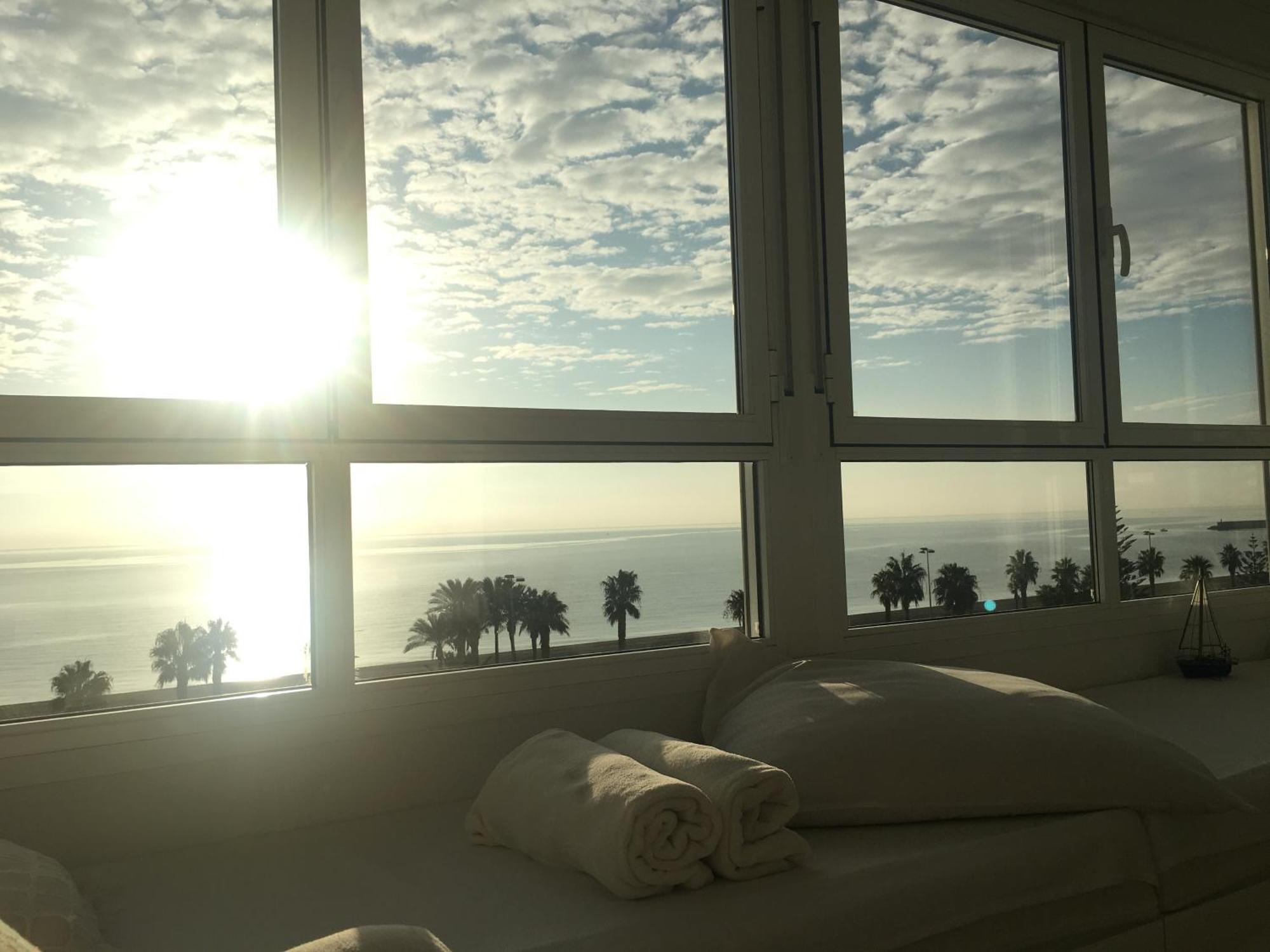 Apartamento ático Almería. Paseo Marítimo Roquetas de Mar