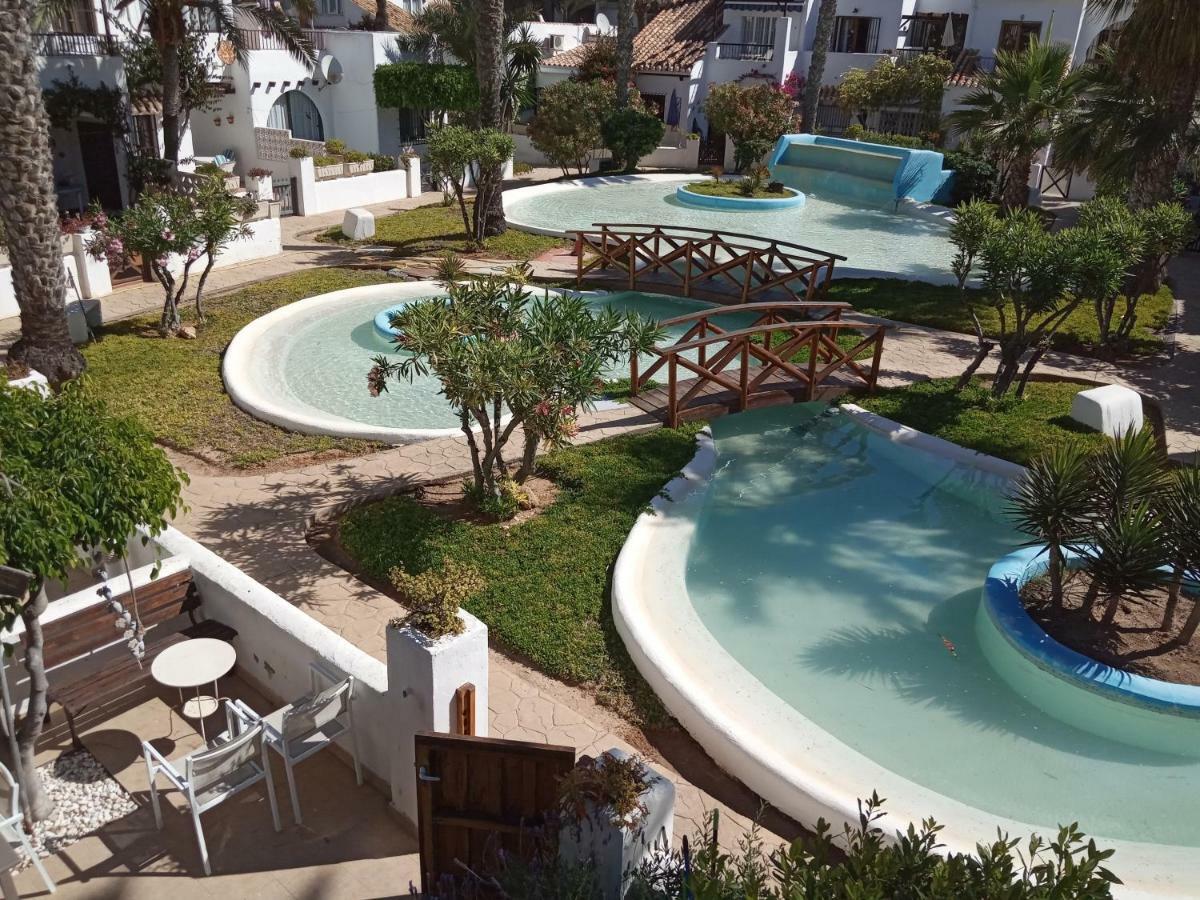 Lagos A 25 Metros Del Mar Roquetas de Mar