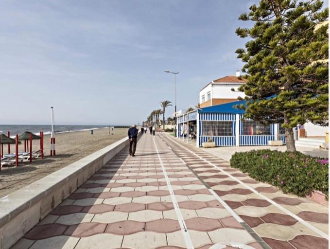 Apartment Atico Frente Al Mar, Un 