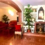GRAN CASA con TERRAZA a 3 min Playa con Wifi - rodeada de servicios
