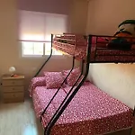 Apartamento 3 Dormitorios En La Playa De Almeria.