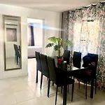 Casita a 3 minutos de la playa con Aire Acondicionado e Internet