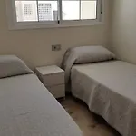 Lovely 2 Bedroom Apartment With Pool