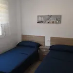 Apartamento Zona Playa En Roquetas Cerca De Bares Restaurantes Y Centro Comercial