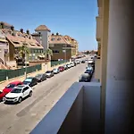 Apartamento Zona Playa En Roquetas Cerca De Bares Restaurantes Y Centro Comercial