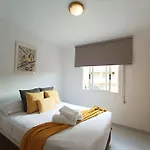 Apto Roquetas Con Terraza, A 1Min De La Playa, Garaje Y Piscina