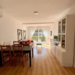 Vista Puerto 180