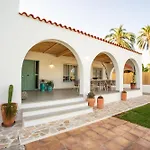 Villa Taray