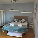 Bonita Vivienda Pareada Con Piscina Privada