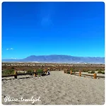 La Margarita Beach Apartment, Club Tropicana
