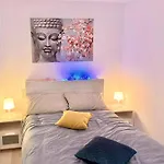 Apartment In Roquetas De Mar