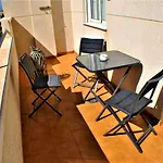 Magic Del Mar - Top Floor Apartment