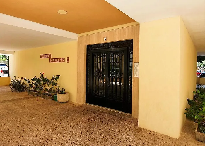 Palm Tower Apartment