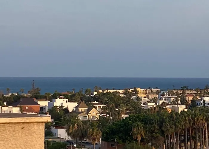 Magnifico Atico Con Vistas Al Mar Y Piscina De 1 Dormitorio Con Solarium, Wifi, Netfix