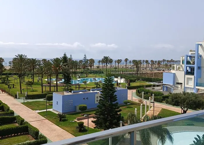 Beautiful 2 Bedroom Penthouse