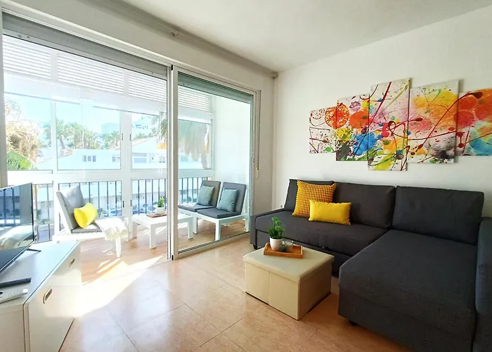 Apto Tropicana Con Salida Directa Al Mar Y Piscina