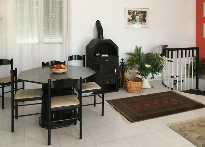 Spacious 2-Bedroom Apartment With 3 Large Terraces And Wifi In Roqueta