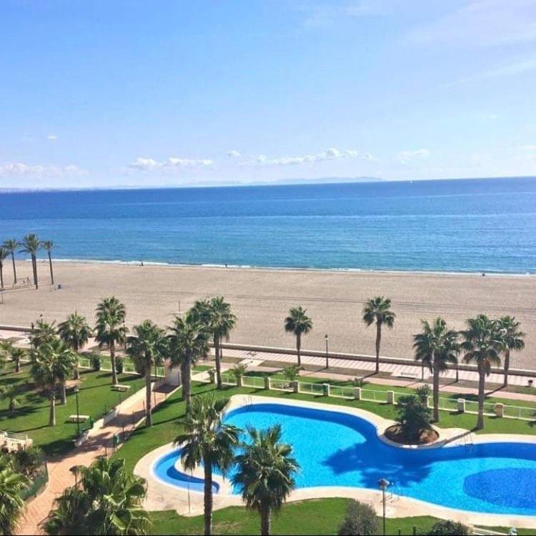 Primera Linea De Playa Apartamento