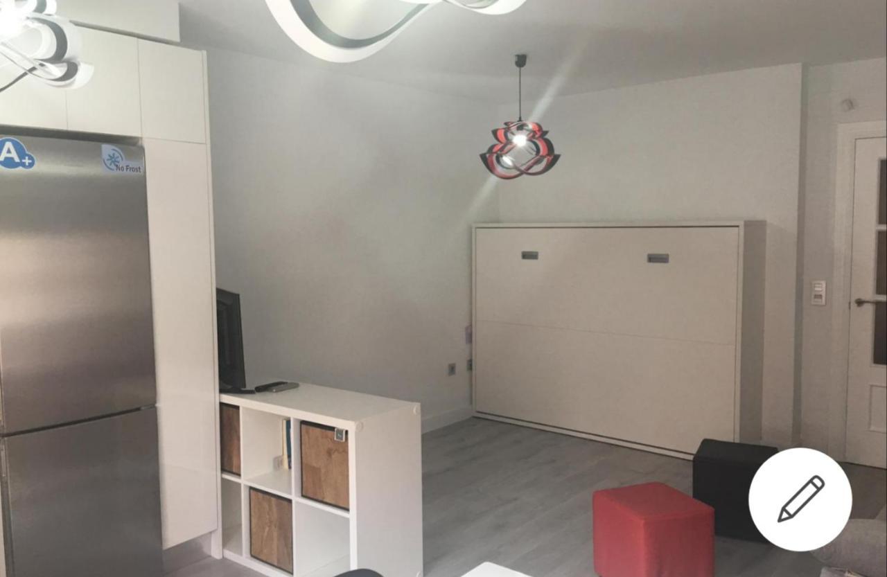 Estudio De Diseño En La Playa *