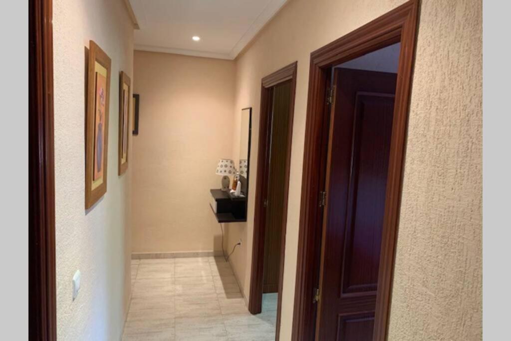 3 En La Playa De Almeria. Apartment *