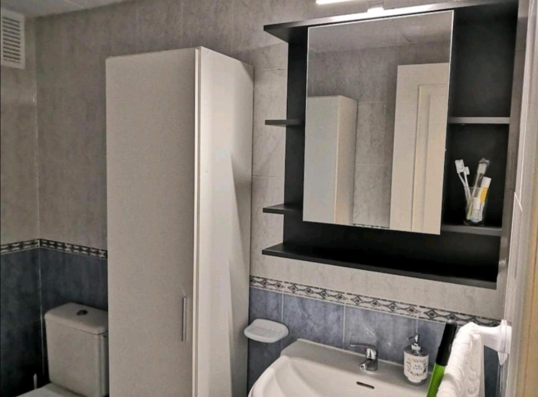 Apartment En Roquetas, A 900 Metros De La Playa, Con Piscina, Junto A Bares . En Las Salinas De Roquetas De Mar *