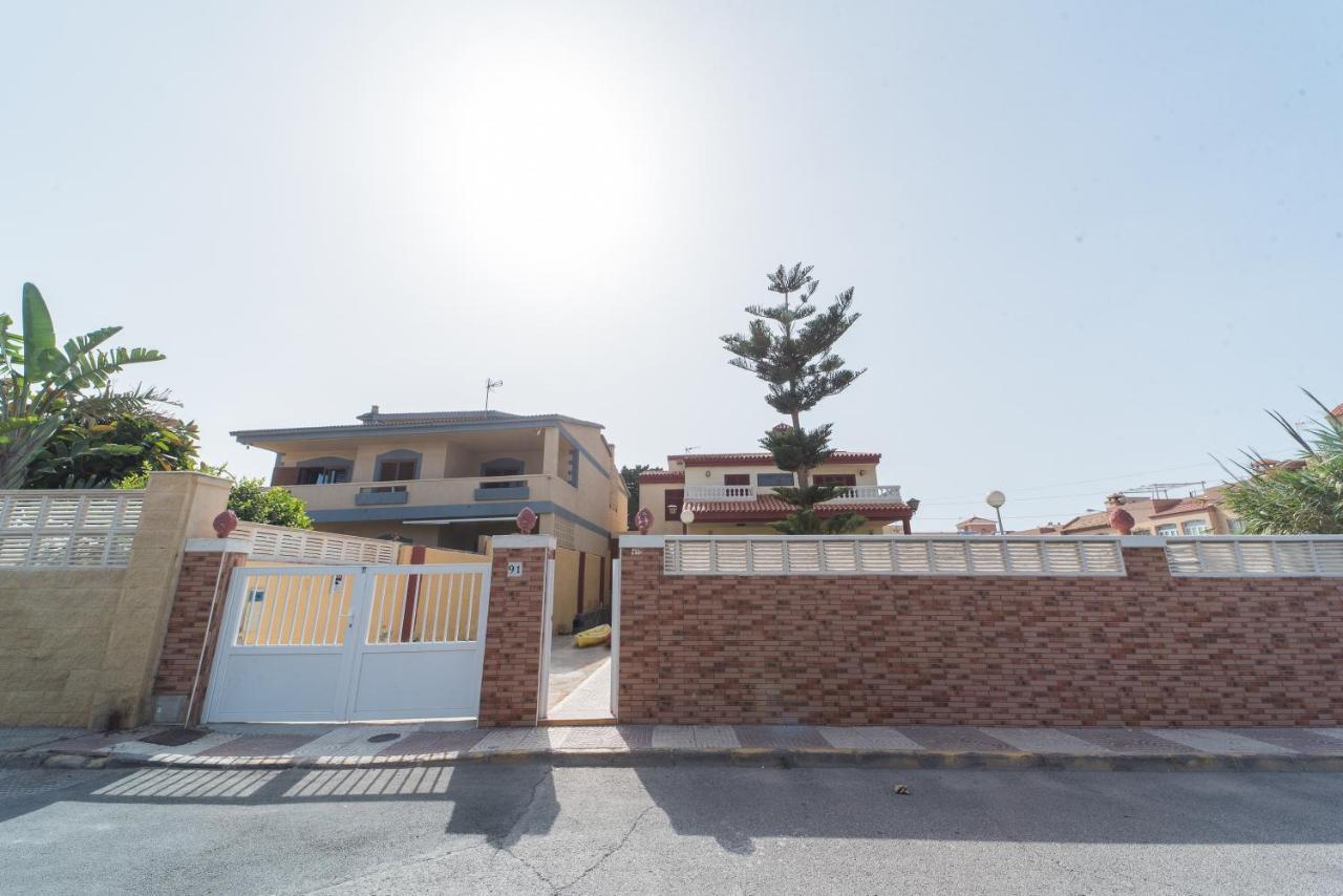 Сasa de vacaciones Expoholidays-chalet Bahari Primera Linea De Playa