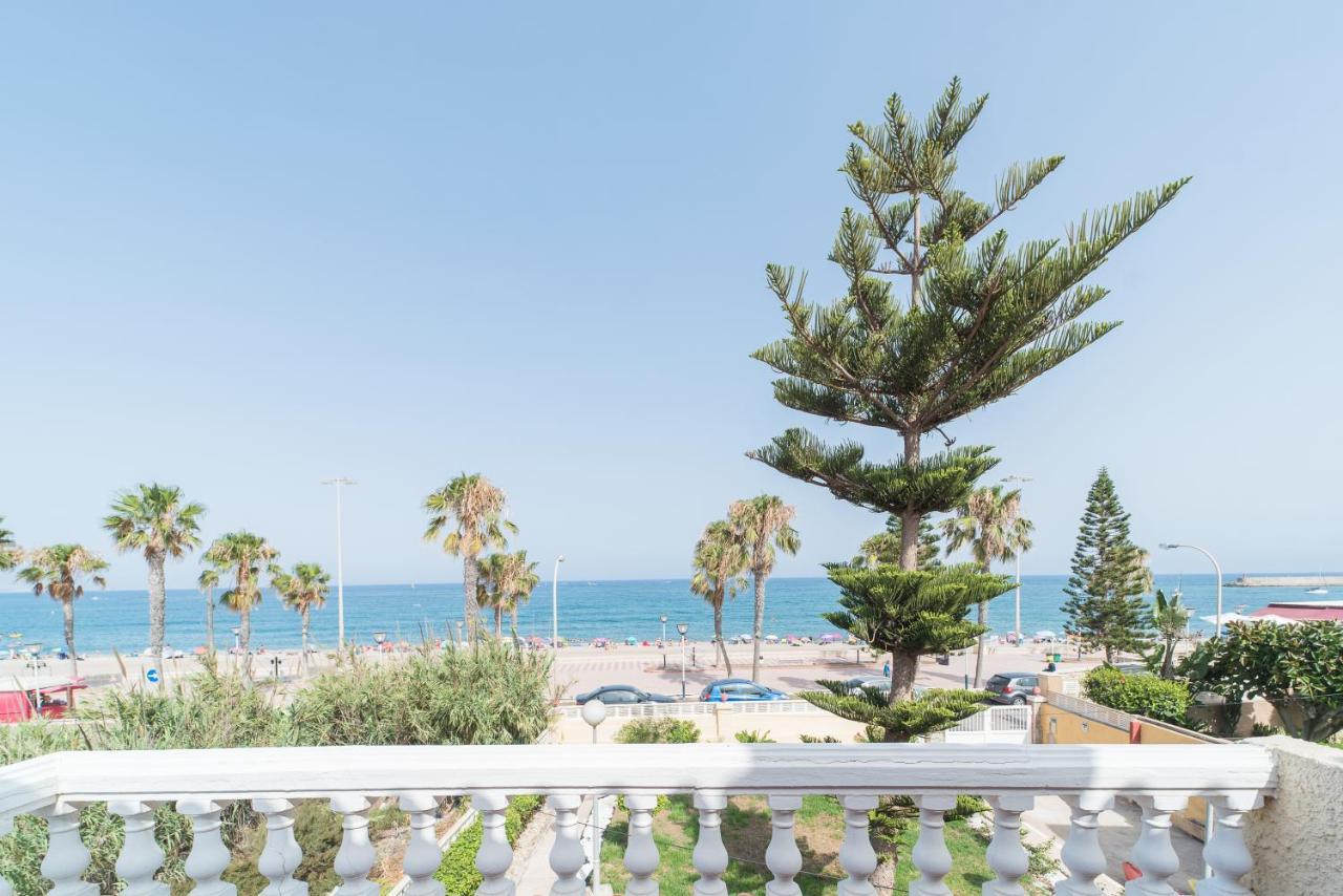 Expoholidays-chalet Bahari Primera Linea De Playa * Roquetas de Mar