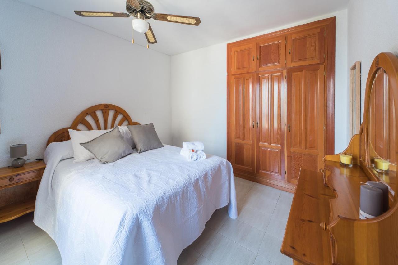 Сasa de vacaciones Expoholidays-chalet Bahari Primera Linea De Playa Roquetas de Mar