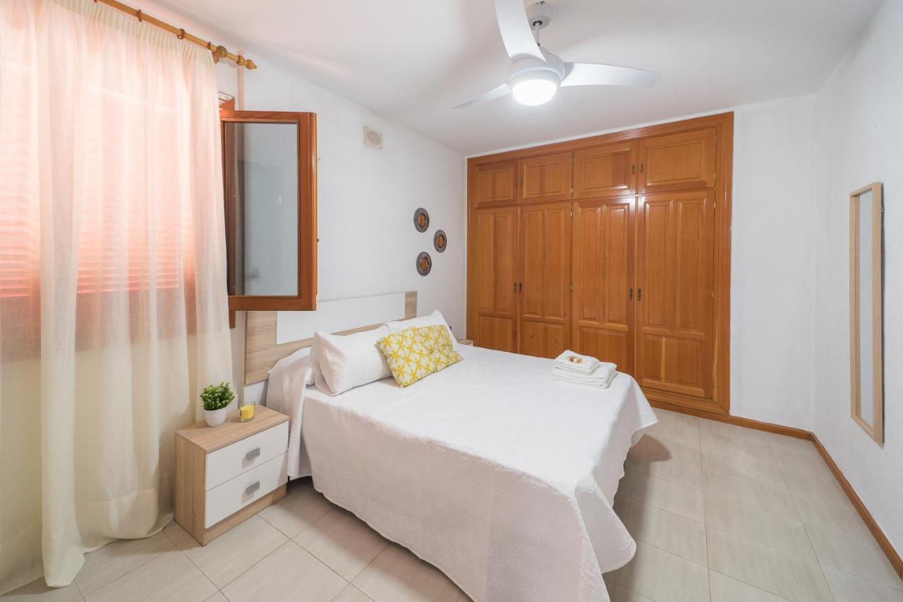 Expoholidays-chalet Bahari Primera Linea De Playa * Roquetas de Mar